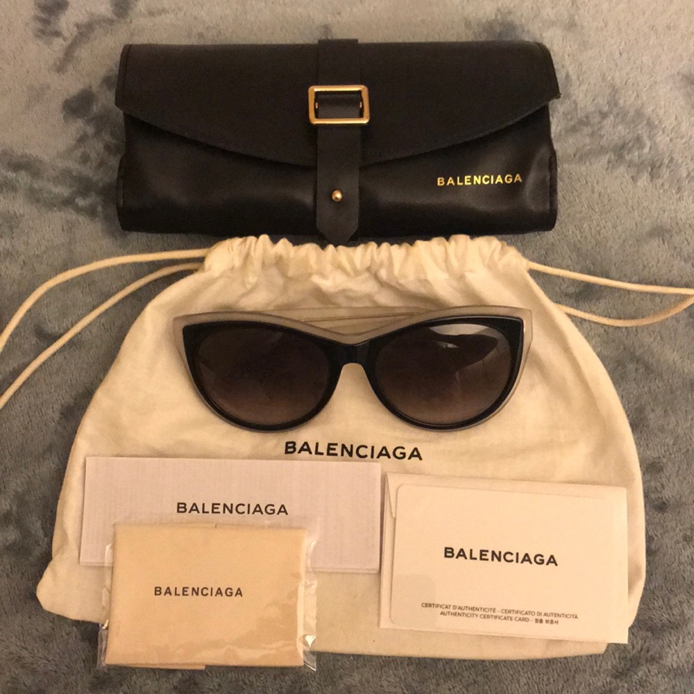 NEW BALENCIAGA SUNGLASSES